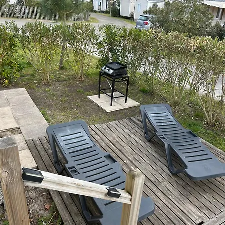 Lege-cap-ferret, Confort Et Activites A 6 By Vayny Campsite