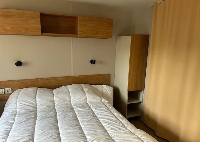 Lège-cap-ferret, Confort Et Activités à 6 By Vayny Camping